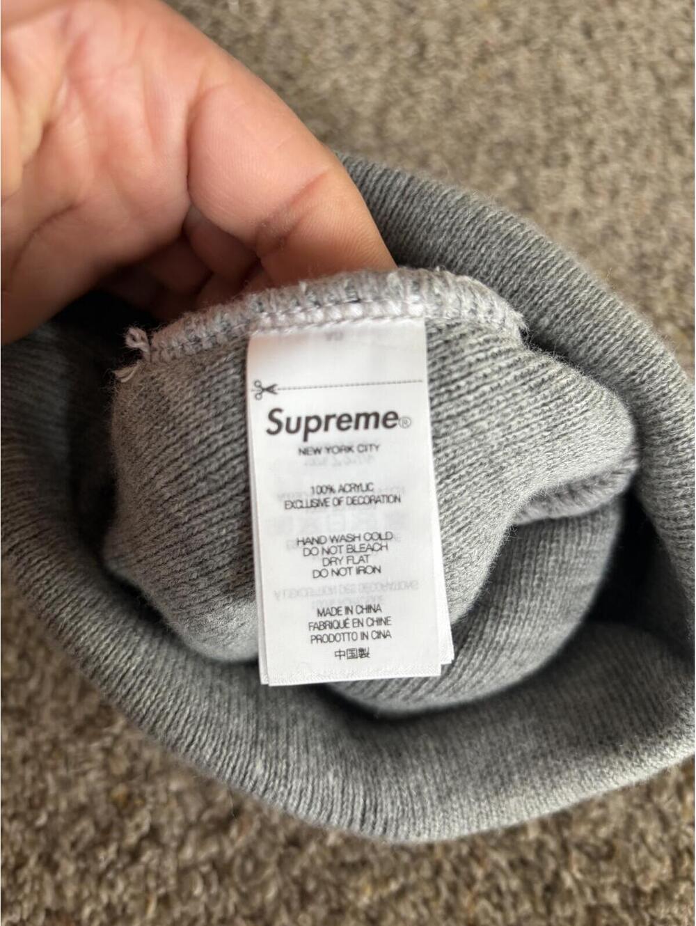 Supreme beanie - Picture 3 of 4